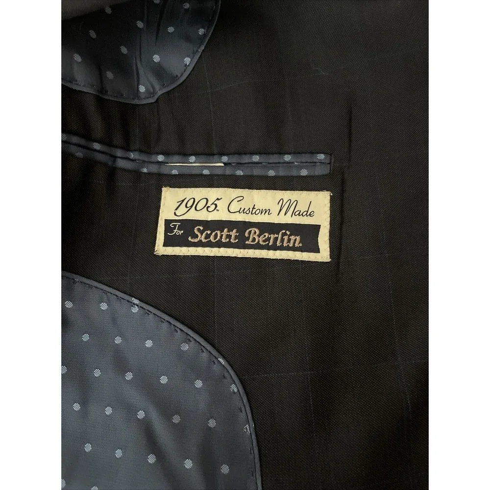 Jos A Bank 1905‎ Navy Blue Plaid Wool Sport Coat Blazer 46R Office Evening